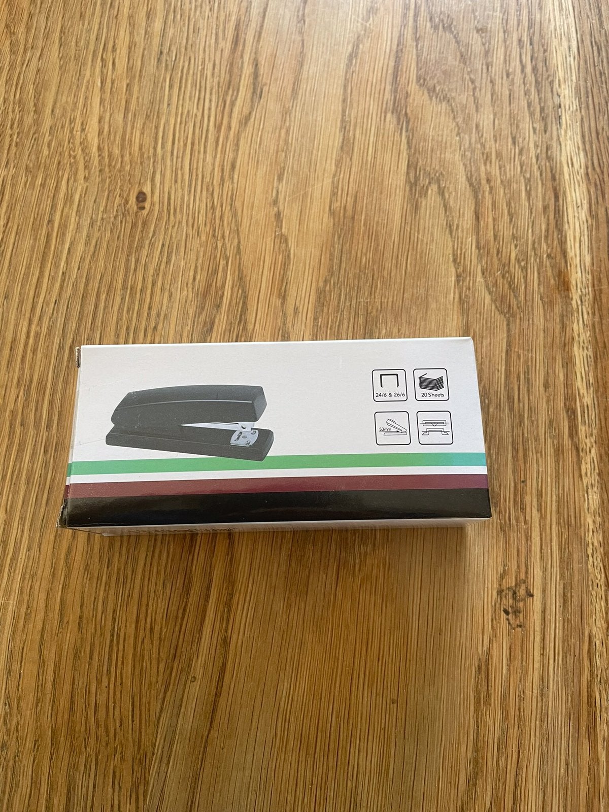 Nog in doosje; Nieuwe Nietmachine van goede kwaliteit, Ophalen, Nieuw