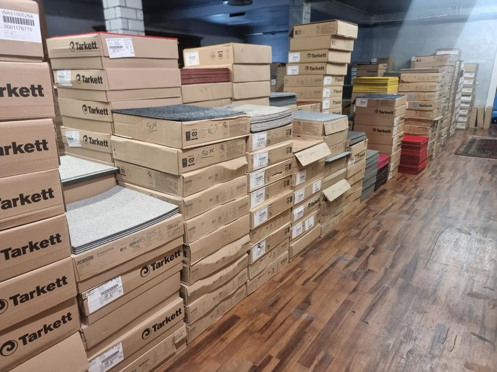 TAPIJTTEGELS OUTLET RESTANT VERKOOP MEI GEOPEND MAGAZIJN, Ophalen