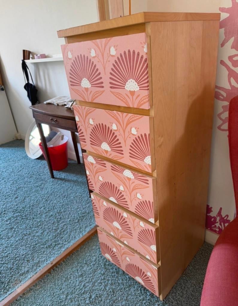 Ladekast met 5 lades - Hout met roze bloemenprint, Huis en Inrichting, Kasten | Ladekasten, Ophalen, Gebruikt, 5 laden of meer