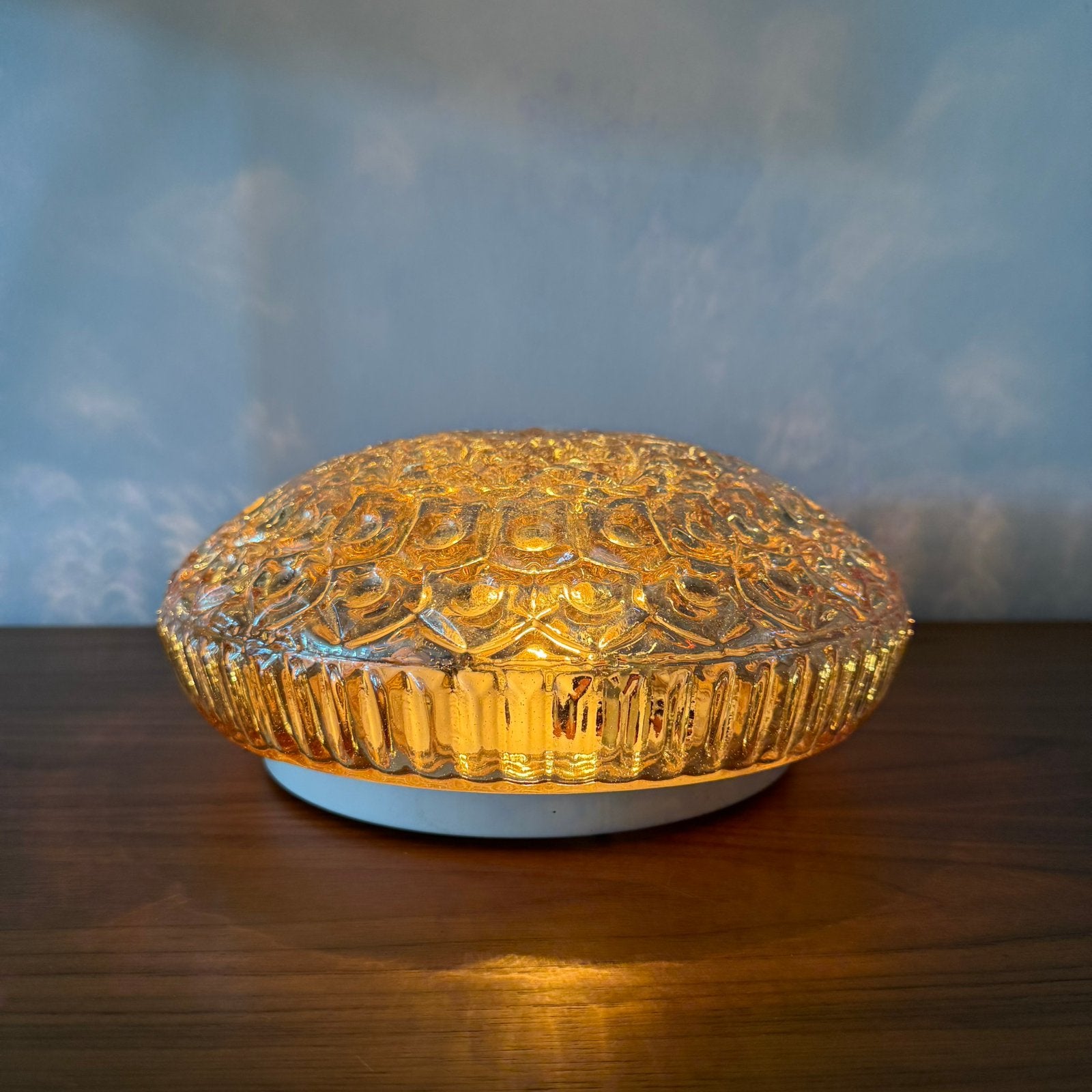 Plafonnière, wandlamp, amber glas, vintage, retro, jr 60/70, Ophalen of Verzenden, Zo goed als nieuw, Glas