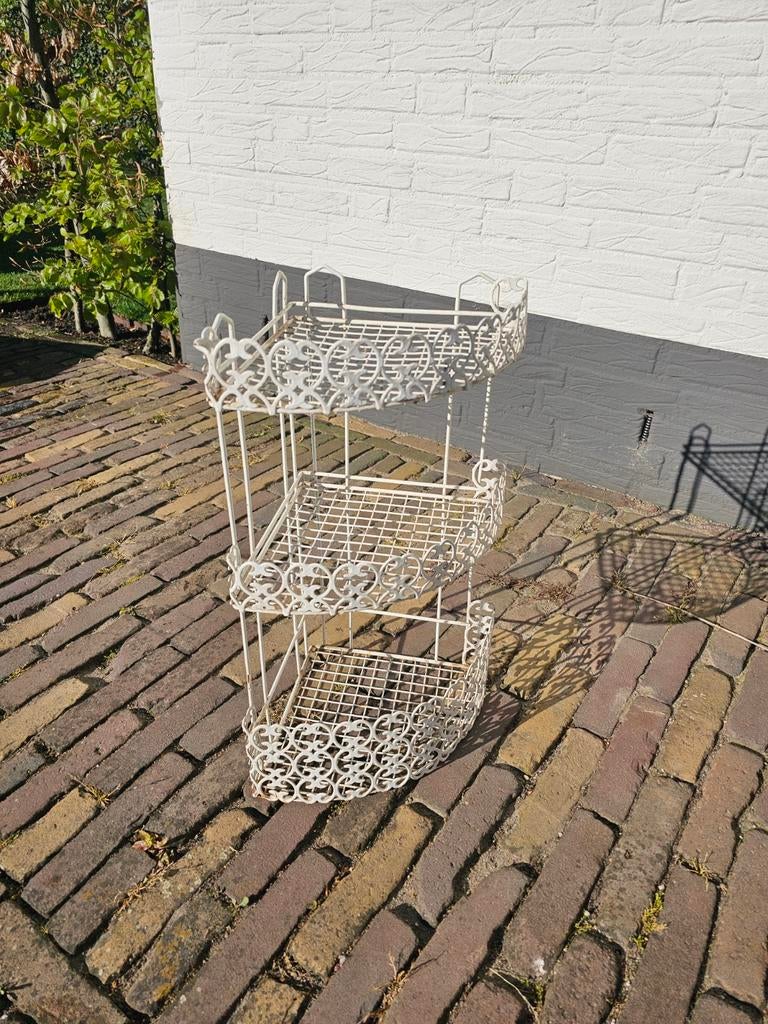 Vintage hoek etagère / plantenrek, Ophalen of Verzenden, Gebruikt