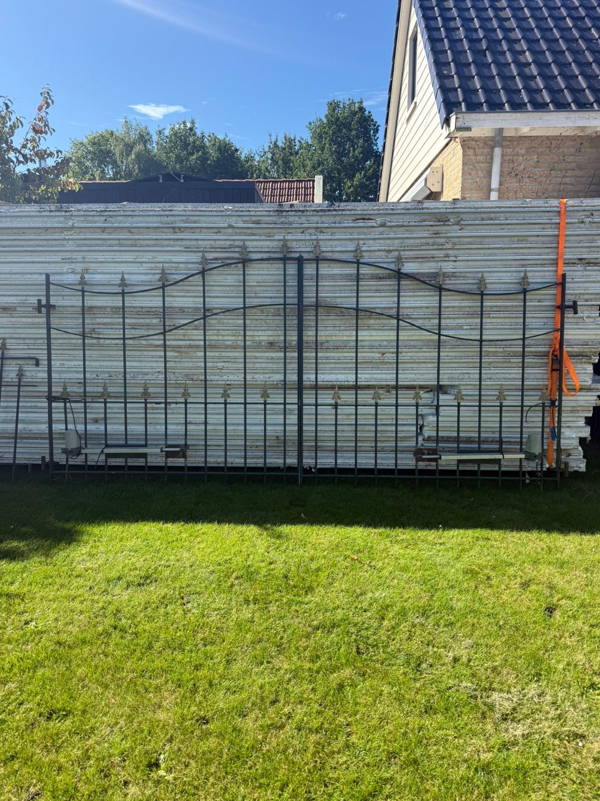 Sierhekwerk poort 3.70x1.90m (met palen), Ophalen, Met poort, Gebruikt, Sierhekwerk