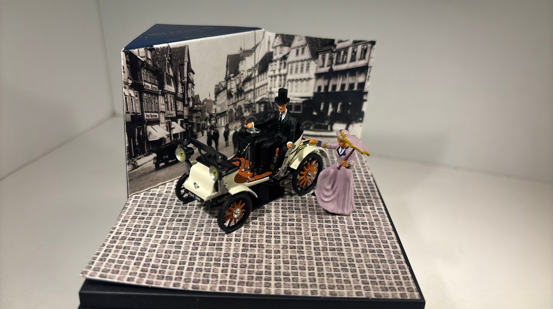 Opel lutzman 1899 vitesse 1.43, Hobby en Vrije tijd, Modelauto's | 1:43, Overige merken, Auto, Ophalen of Verzenden, A