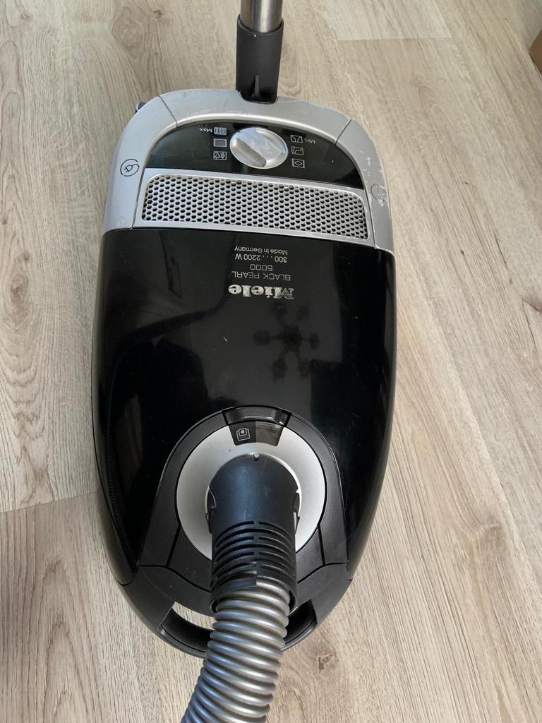 Miele Black Pearl 5000 Stofzuiger - 2000W, Witgoed en Apparatuur, Stofzuigers, Gebruikt, 2000 watt of meer, Stofzak, Ophalen of Verzenden