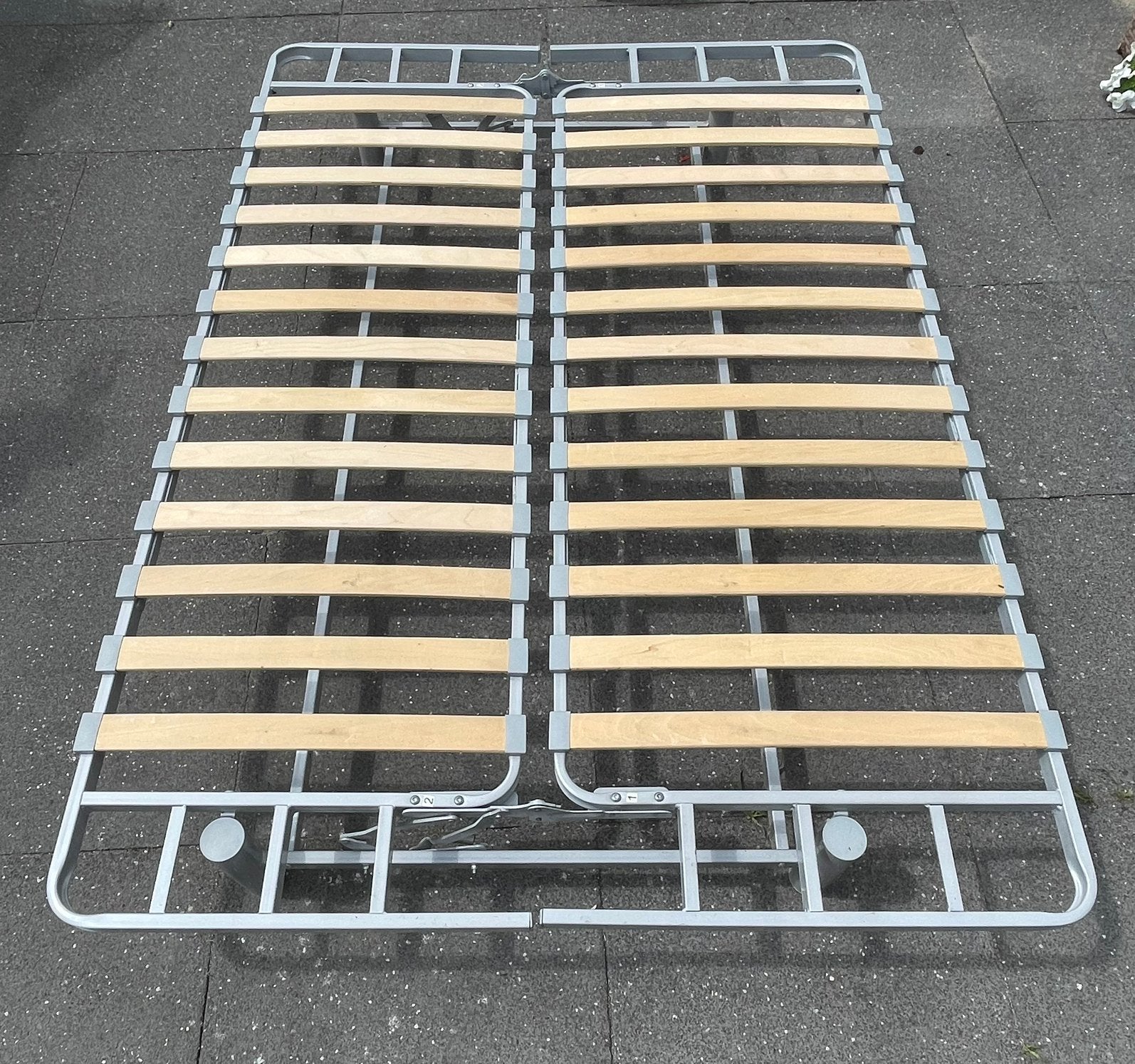 Metalen bedframe met lattenbodem, Eenpersoons, Zo goed als nieuw, 200 cm, Metaal