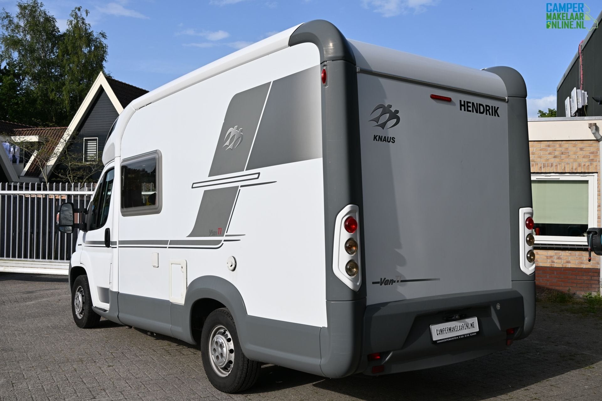 Caravans And Camping Knaus