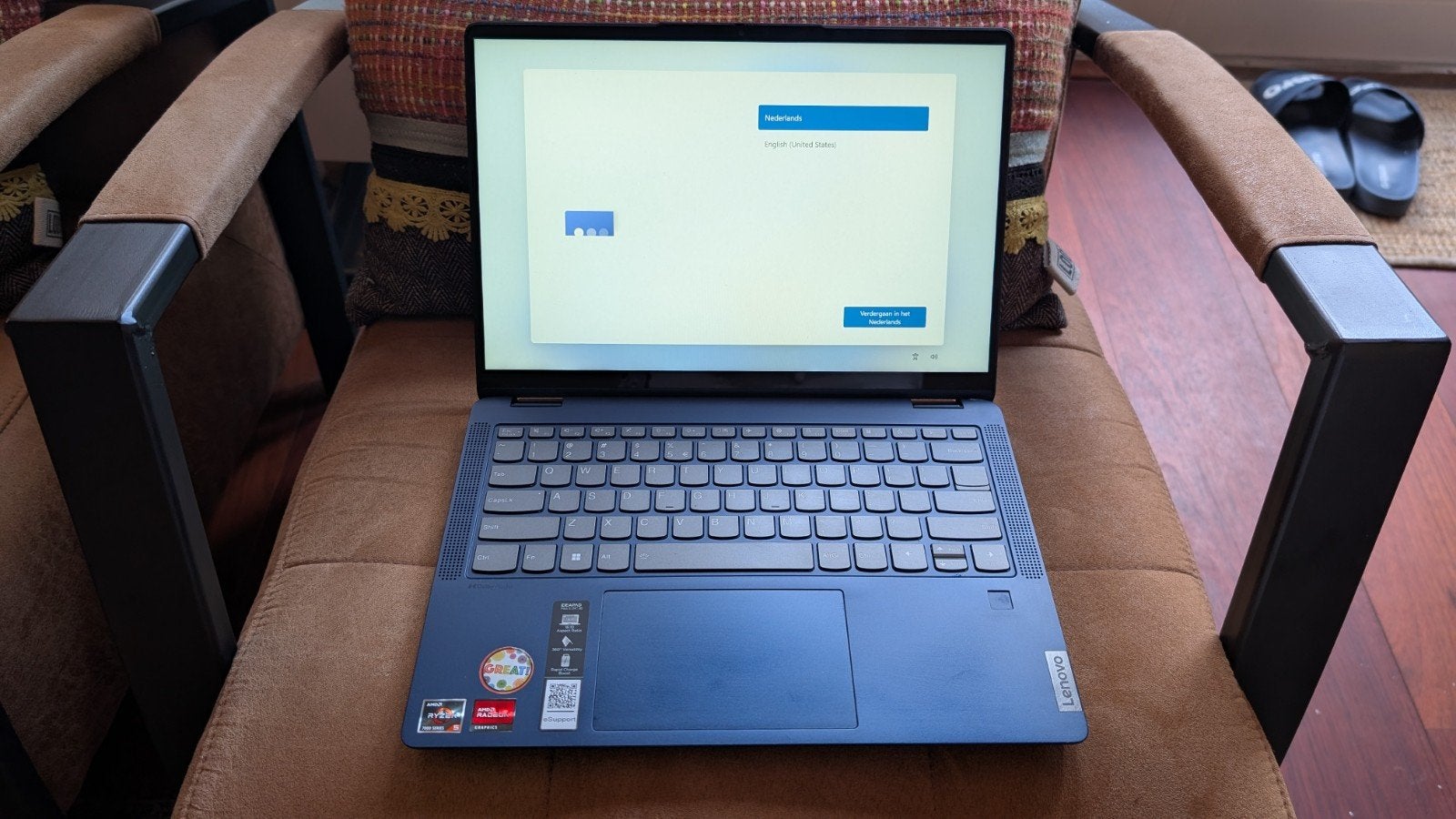 Lenovo IdeaPad Flex 5 14ABR8 (14 inch Touchscreen 2-in-1 L, Ophalen, Qwerty, 8 GB, 14 inch
