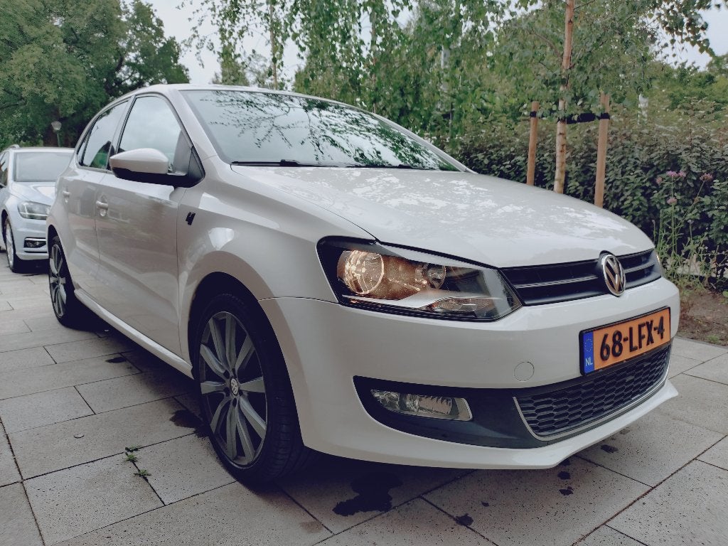 Volkswagen Polo 1.2 TSI Limited Edition 444  2010 Wit, Auto's, Voorwielaandrijving, 40 €/maand, Zwart, Wit
