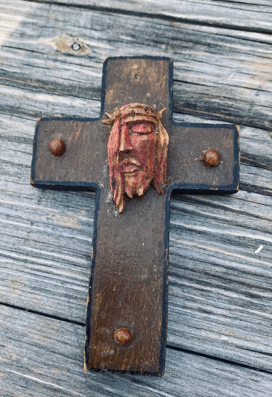 Klein houten kruisbeeld (handgesneden Christushoofd 7–8 cm), Verzamelen, Ophalen of Verzenden, Zo goed als nieuw, Beeld(je)