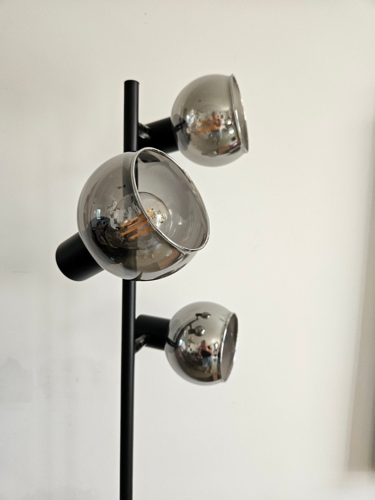 Zwarte vloerlamp met smoked glass kapjes. 150 hoog., Ophalen, Zo goed als nieuw, Glas, 150 tot 200 cm