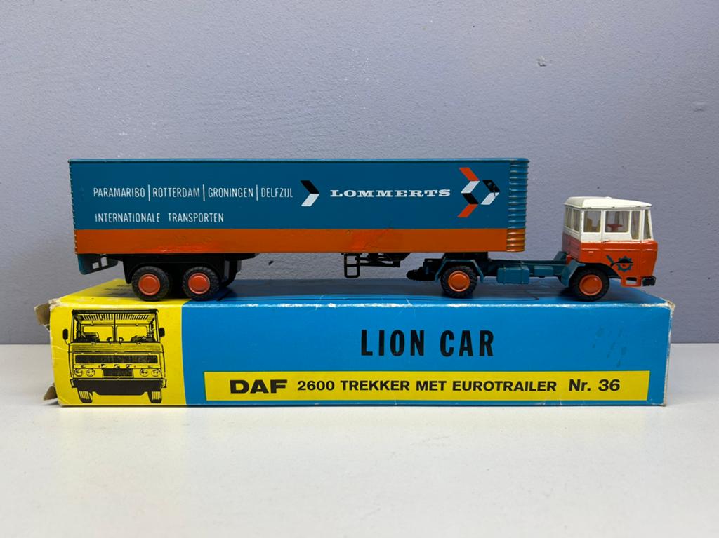 Lion toys car Daf 2600 Lommerts - Paramaribo NMIB, Ophalen of Verzenden, Zo goed als nieuw, Bus of Vrachtwagen, Lion Toys
