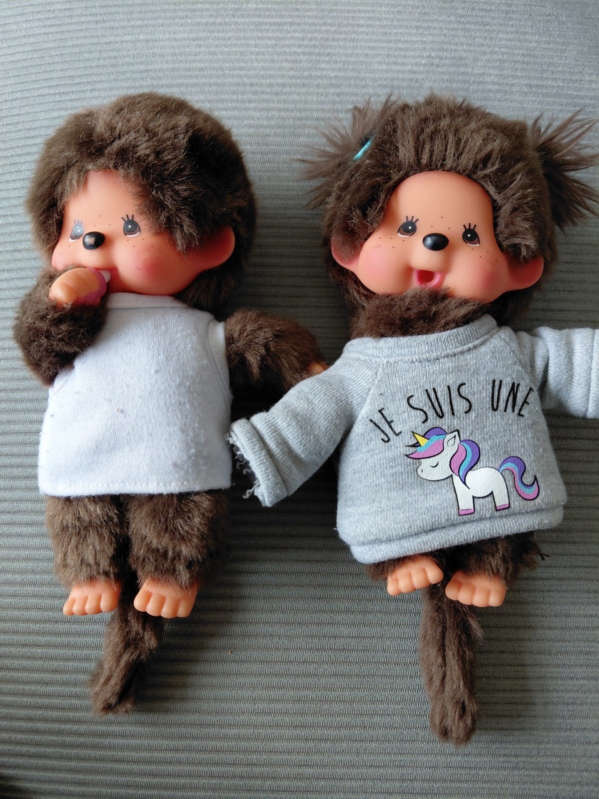 Monchhichi knuffelpoppen met kleding - set van 2, Gebruikt, Overige merken, Overige karakters, Overige typen