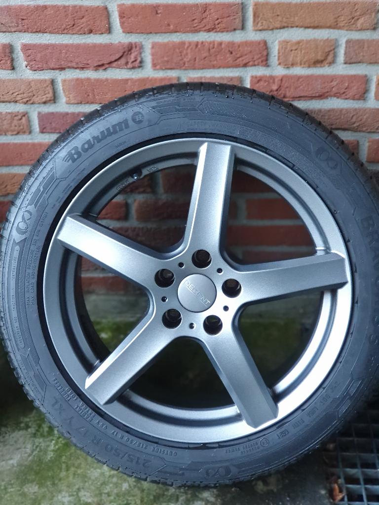 velgen met banden, Ophalen, Banden en Velgen, 17 inch, Personenwagen
