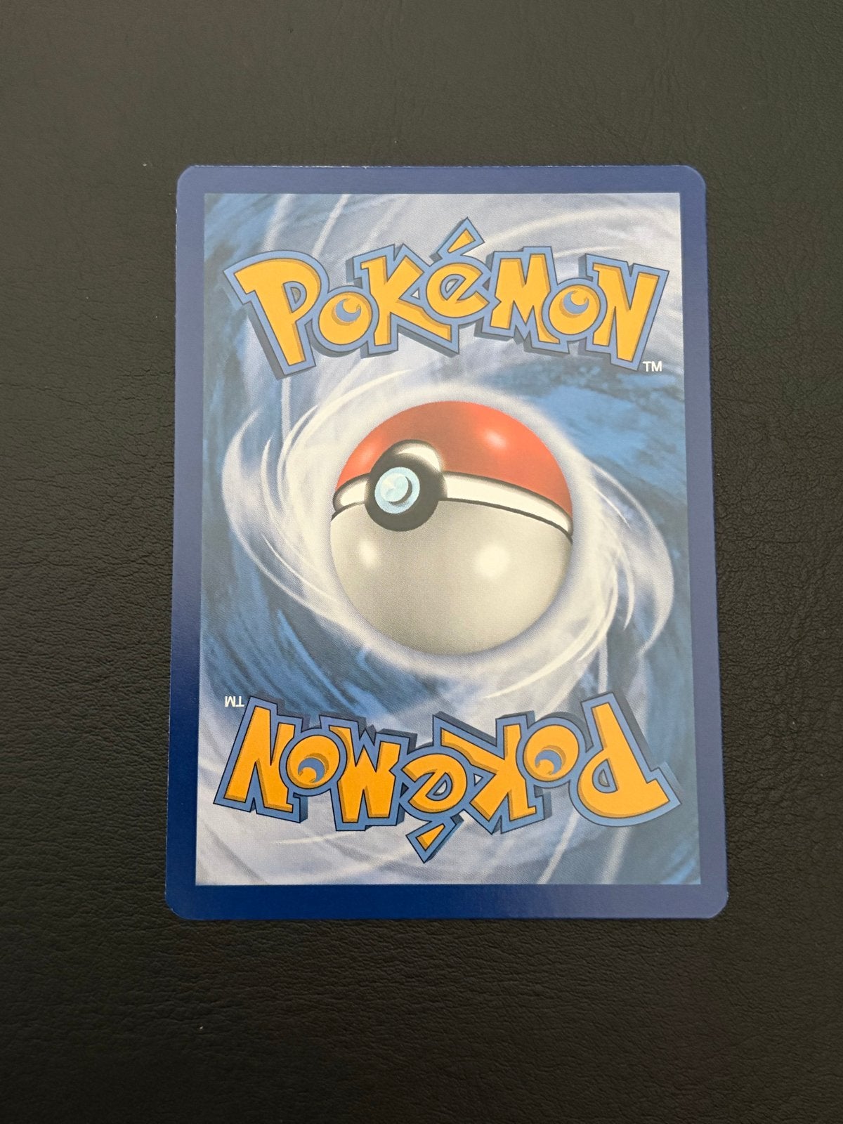 Foto 5 van Pokémon Ash's Pikachu 'I Choose You' Complete Set