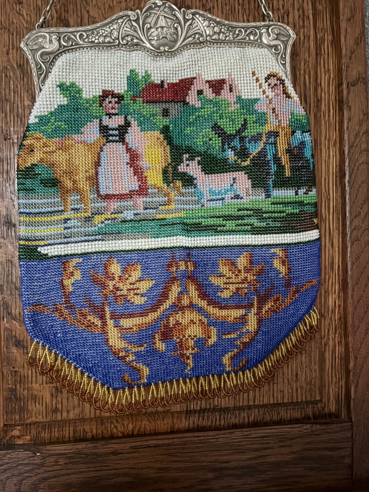 Alpacca tasbeugel met prachtige kralentas. ,, Antiek en Kunst, Ophalen of Verzenden