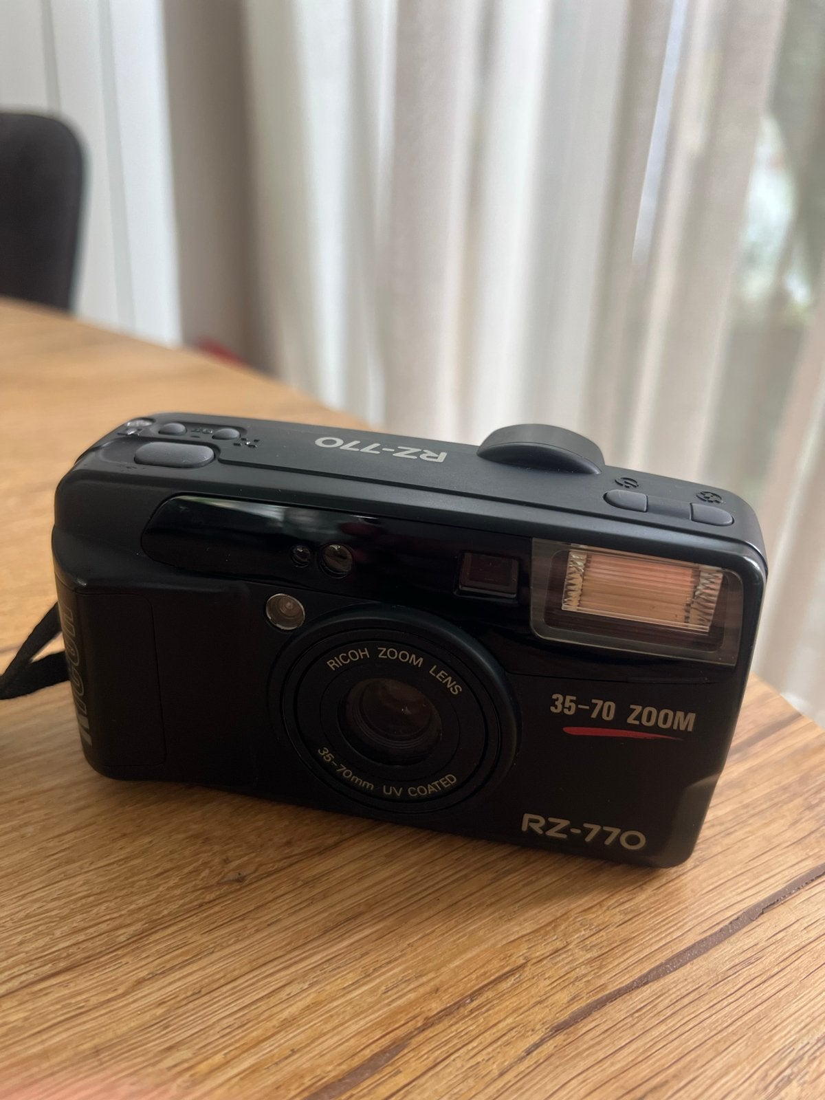 Ricoh RZ-770 Zoom Compact Camera - met leren hoesje!, Ophalen of Verzenden, Gebruikt, Compact, Overige Merken