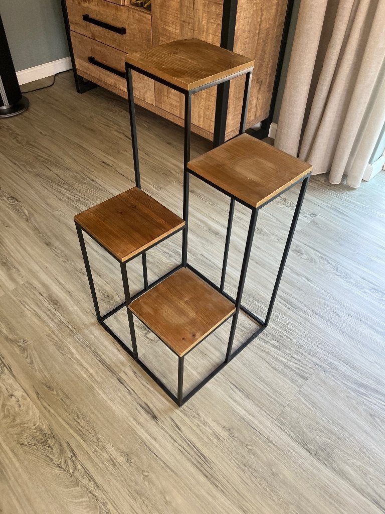 Plantentafel, Huis en Inrichting, Tafels | Bijzettafels, Ophalen, Minder dan 55 cm, Gebruikt, Vierkant