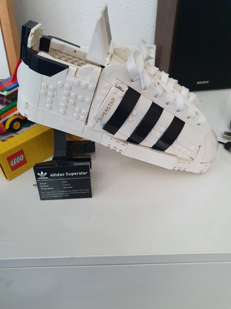 LEGO Adidas Superstar 10282, Gebruikt, Lego, Ophalen of Verzenden, Compleet