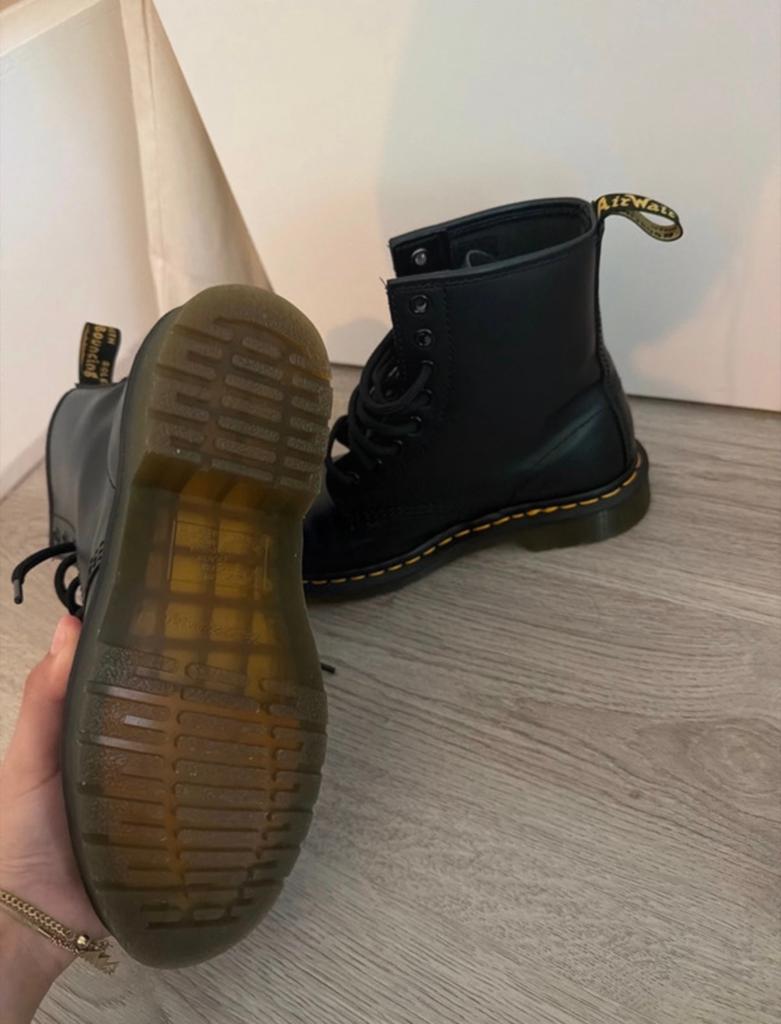 Dr. Martens 1460 Smooth Leer Laarzen - Maat 37, Kinderen en Baby's, Kinderkleding | Schoenen en Sokken, Ophalen of Verzenden, Zo goed als nieuw