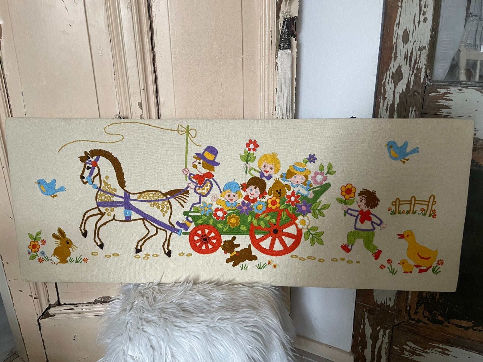 Vintage handgeborduurd wandpaneel, Ophalen