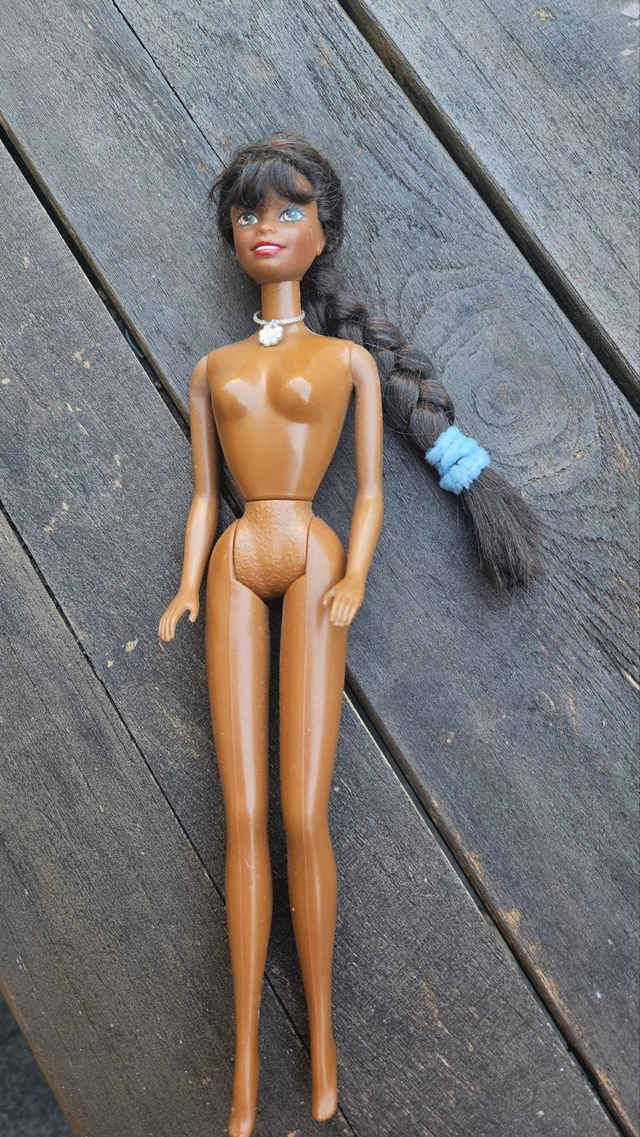 Donkere vintage Barbie pop - Mattel Inc 1966 Malaysia, Ophalen of Verzenden, Gebruikt, Barbie