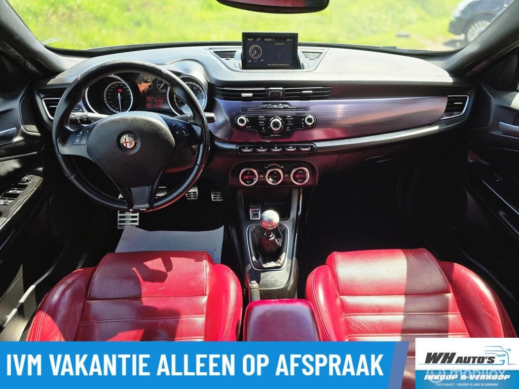 Alfa Romeo Giulietta 1.4 T Distinctive Sport!, Auto's, Alfa Romeo, Voorwielaandrijving, Euro 5, Gebruikt, 4 cilinders
