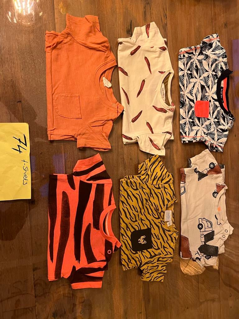 Jongens t-shirts / hemden maat 74, Kinderen en Baby's, Babykleding | Maat 86, Ophalen of Verzenden, Zo goed als nieuw, Jongetje