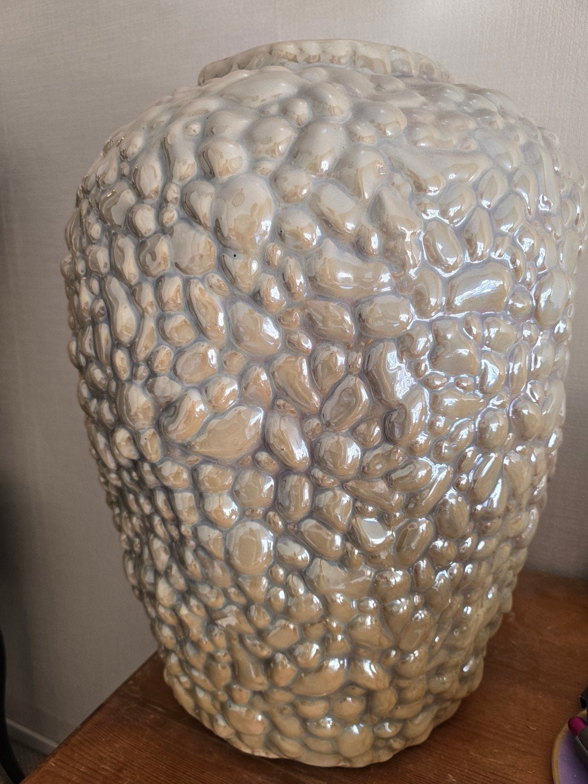 Unieke decoratieve vaas met bubbeltextuur, Antiek en Kunst, Ophalen