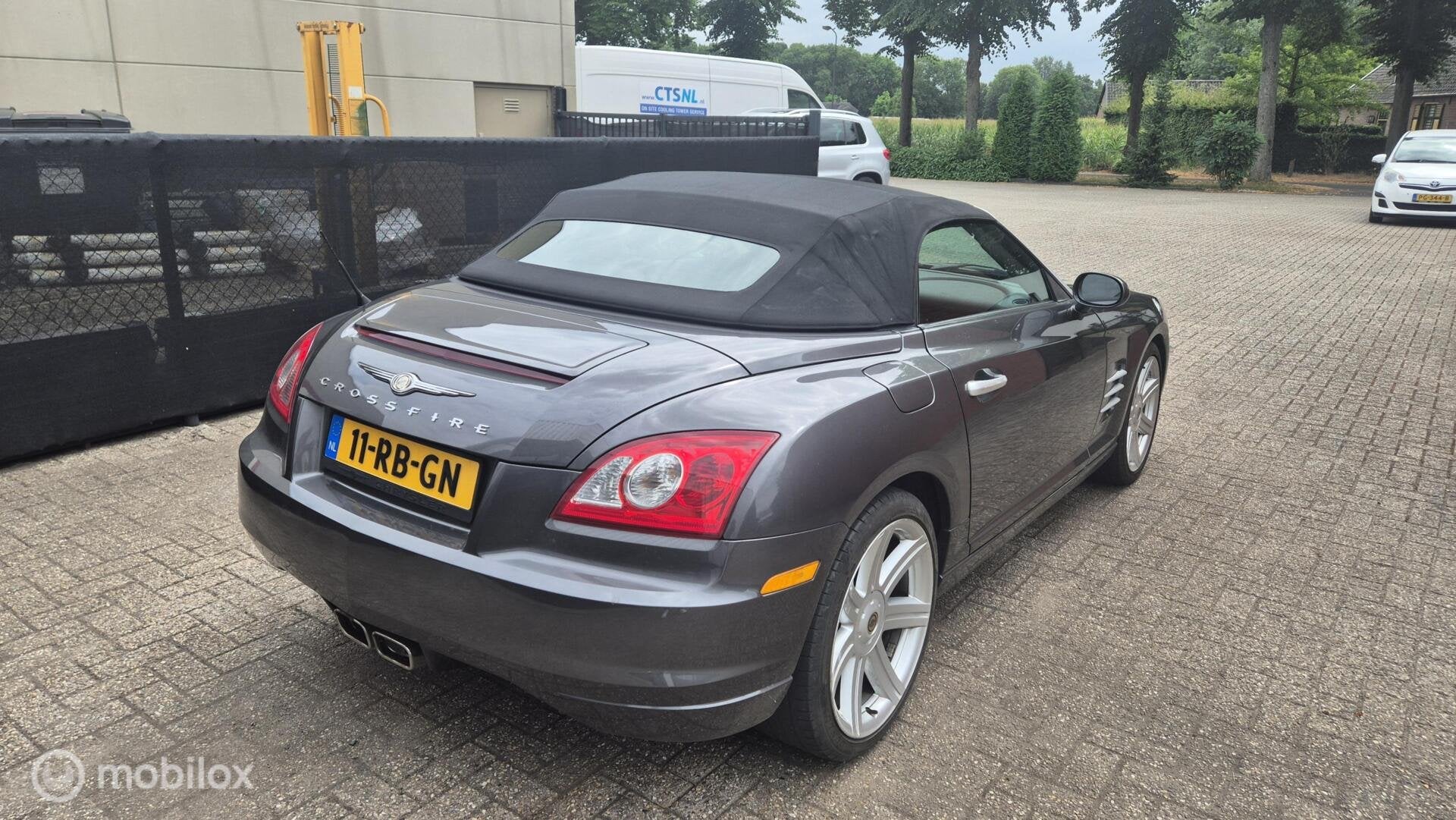 Chrysler Crossfire