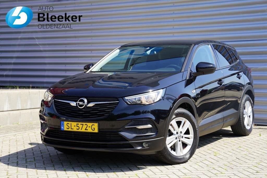 Opel GRANDLAND X 1.2T 130PK Online Edit. ECC Cruise Carplay, Auto's, Voorwielaandrijving, 1350 kg, Gebruikt, 1199 cc