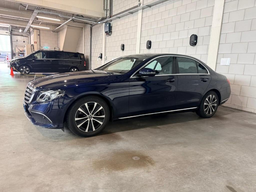 Mercedes-Benz E-Klasse E200 d 160pk 9G-TRONIC 201 Taxiklaar!, Auto's, Mercedes-Benz, Automaat, Achterwielaandrijving, 4 cilinders