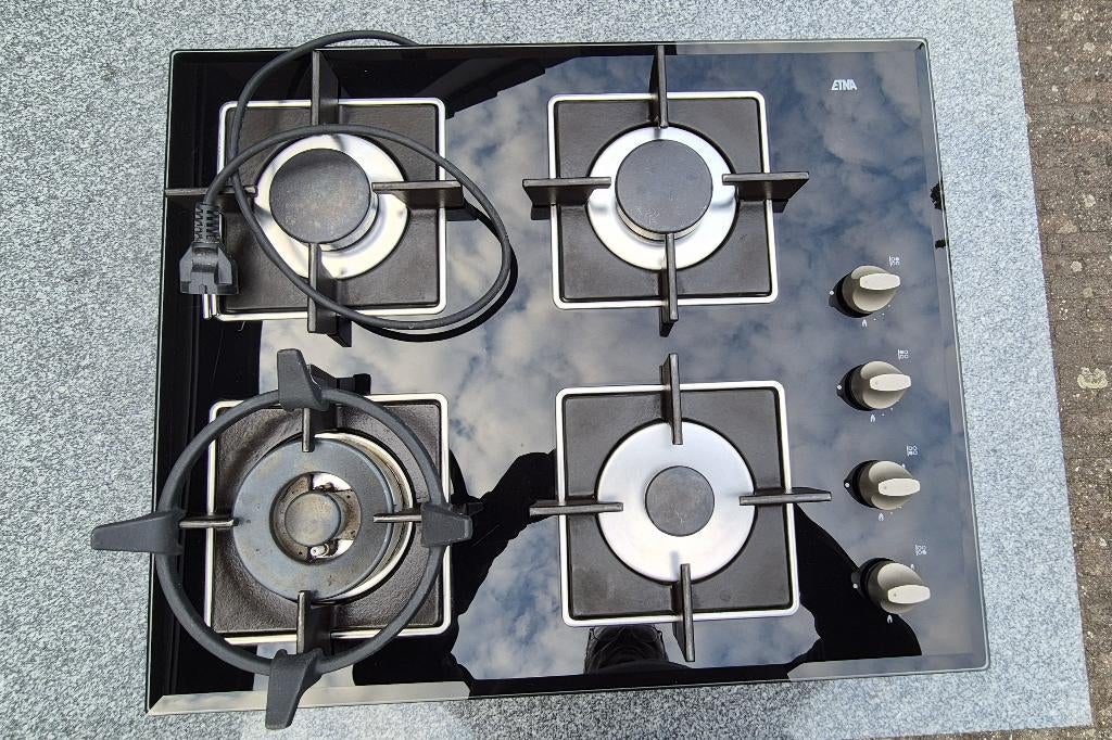 Etna 4-pits gaskookplaat zwart-glas met wokbrander, Ophalen, Gebruikt, 4 kookzones, Inbouw