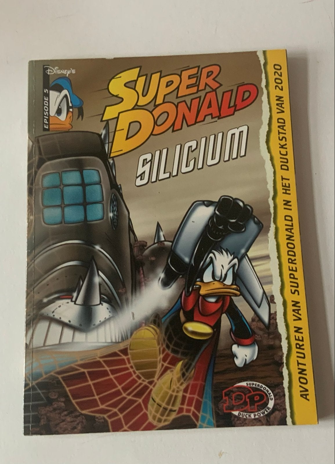 Superdonald Silicium - Avonturen in Duckstad 2020, Boeken, Eén stripboek, Ophalen of Verzenden, Zo goed als nieuw