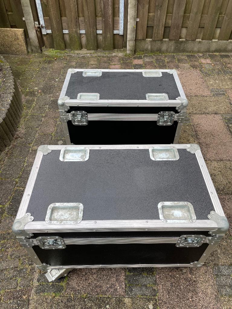 2 x Flightcase 80 x 45 met 4 wielen, 2 geremd, pro kwaliteit, Ophalen, Zo goed als nieuw, Overige instrumenten, Flightcase