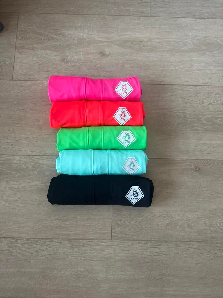 KNVB Scheidsrechter Shirts - Diverse Kleuren, Maat M, Ophalen of Verzenden, Gebruikt, Shirt