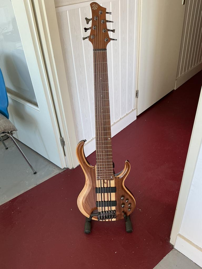 Ibanez BTB 747 Bass Gitaar ( 7 snarig ), Ophalen, Zo goed als nieuw