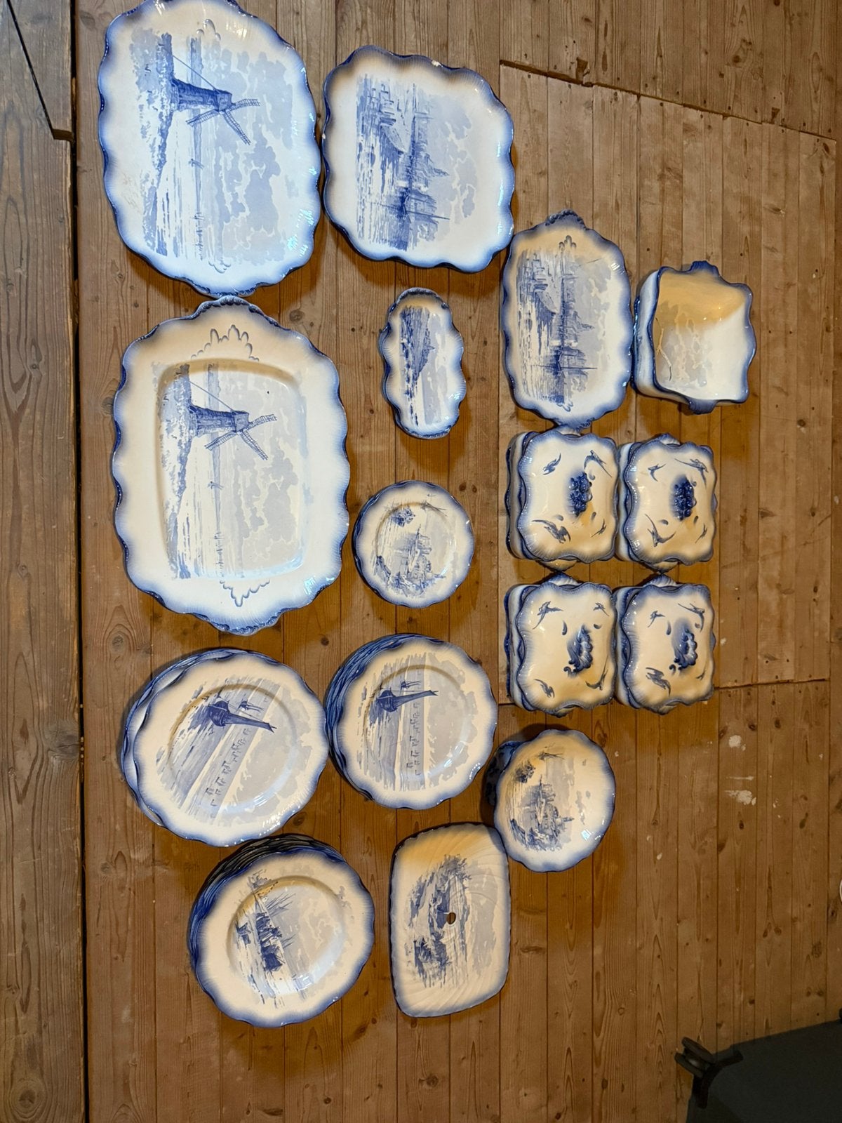 Antiek servies - Sarreguemes, Antiek en Kunst, Ophalen