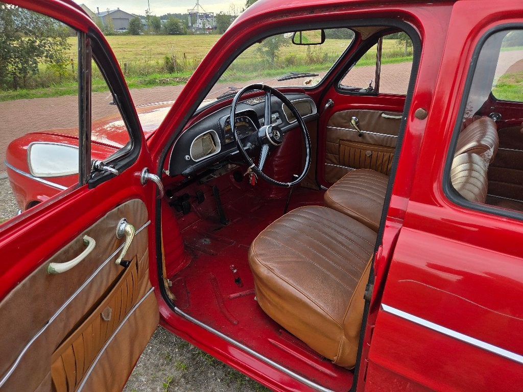 Renault Dauphine 0.8 1965 Rood, foto 4