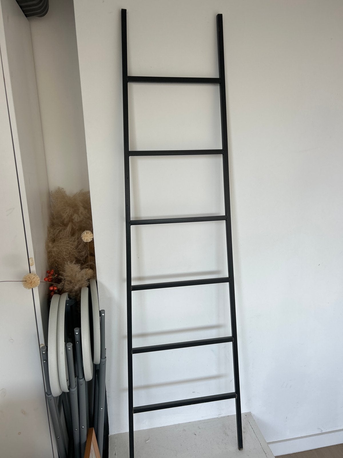 Zwarte decoratieve ladder - stijlvol en veelzijdig, Huis en Inrichting, Ophalen, Gebruikt, Zwart, Metaal