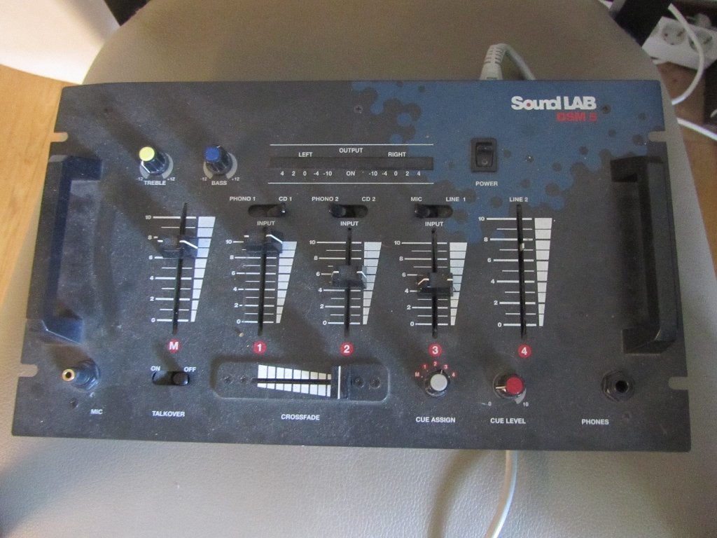 Sound Lab DSM 5 DJ Mixer - Gebruikt, Muziek en Instrumenten, Ophalen of Verzenden, Gebruikt, Minder dan 5 kanalen, Microfooningang