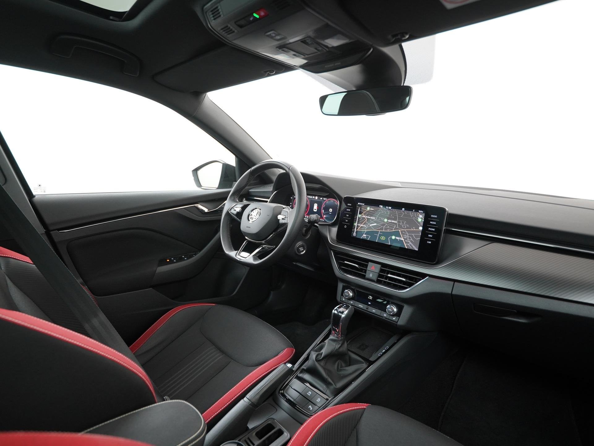 Skoda Scala 1.5 TSI Monte Carlo DSG | Panoramadak | Sport Ch, Auto's, Skoda, 12 maanden, Scala, Euro 6, 4 cilinders