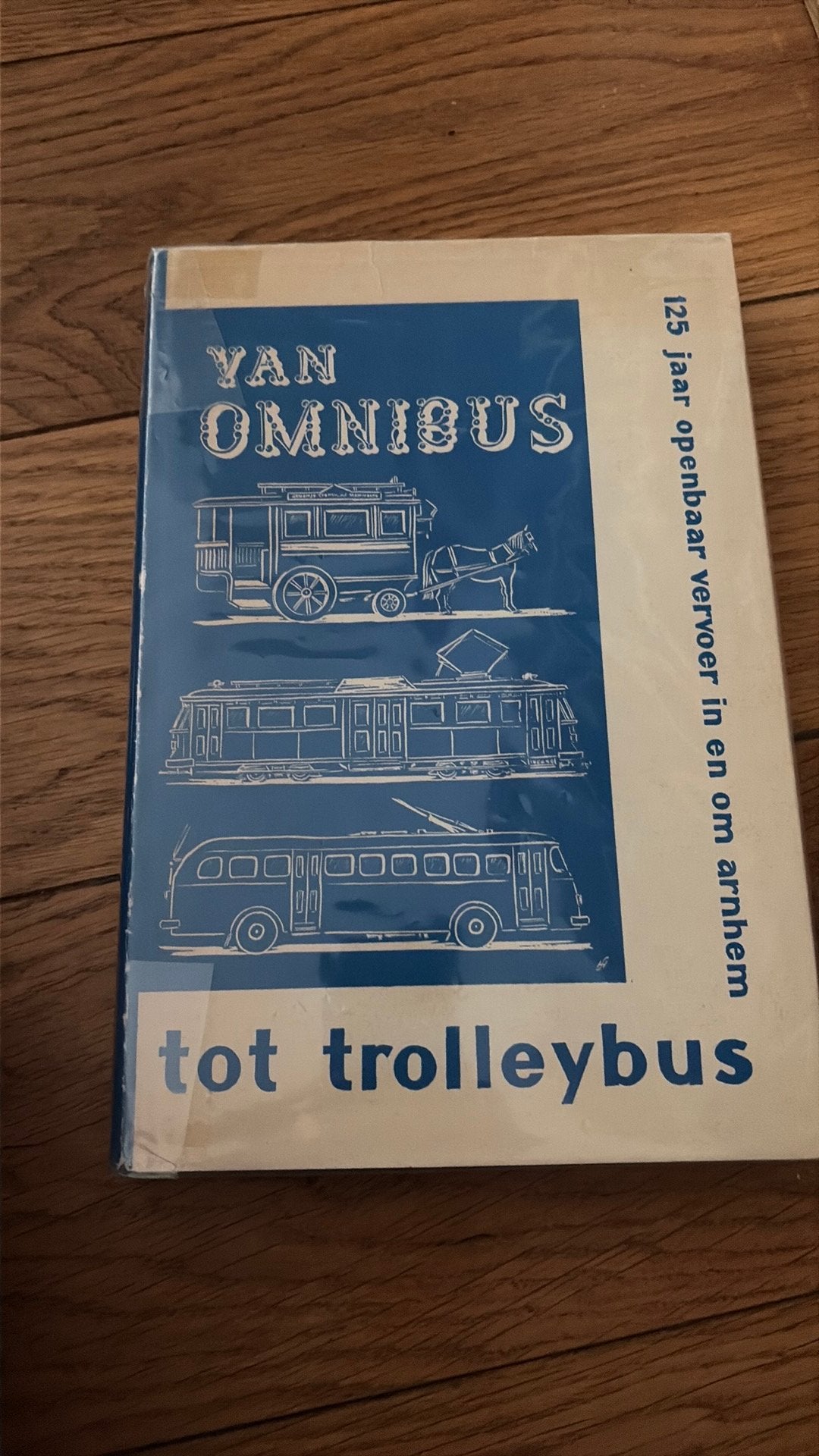 Van omnibus tot trolleybus deel 2, Ophalen of Verzenden, Gelezen