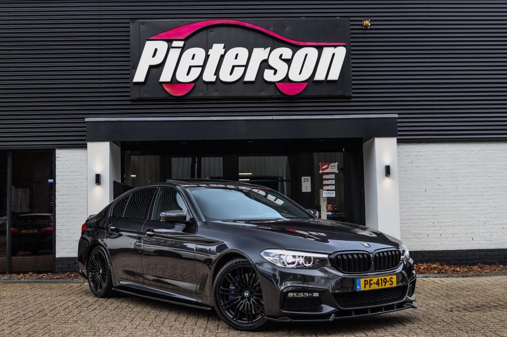BMW 5-serie 540i M-Pakket M5 NAP PANO 360 CAMERA XENON CLIMA, Automaat, Gebruikt, Euro 6, Lichtsensor