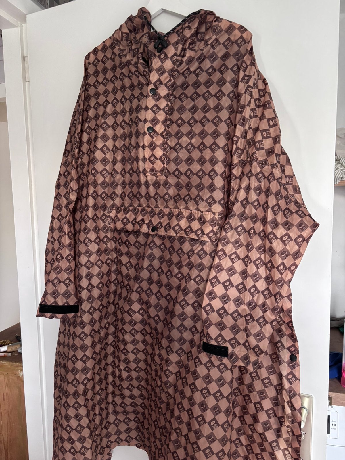 Rainkiss Regenponcho Damier, ., Ophalen of Verzenden, Zo goed als nieuw, .