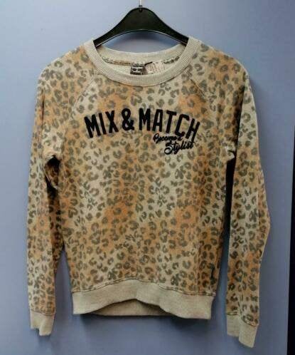 By Danie voor Vingino luipaard trui sweater mt 164 nr 34483