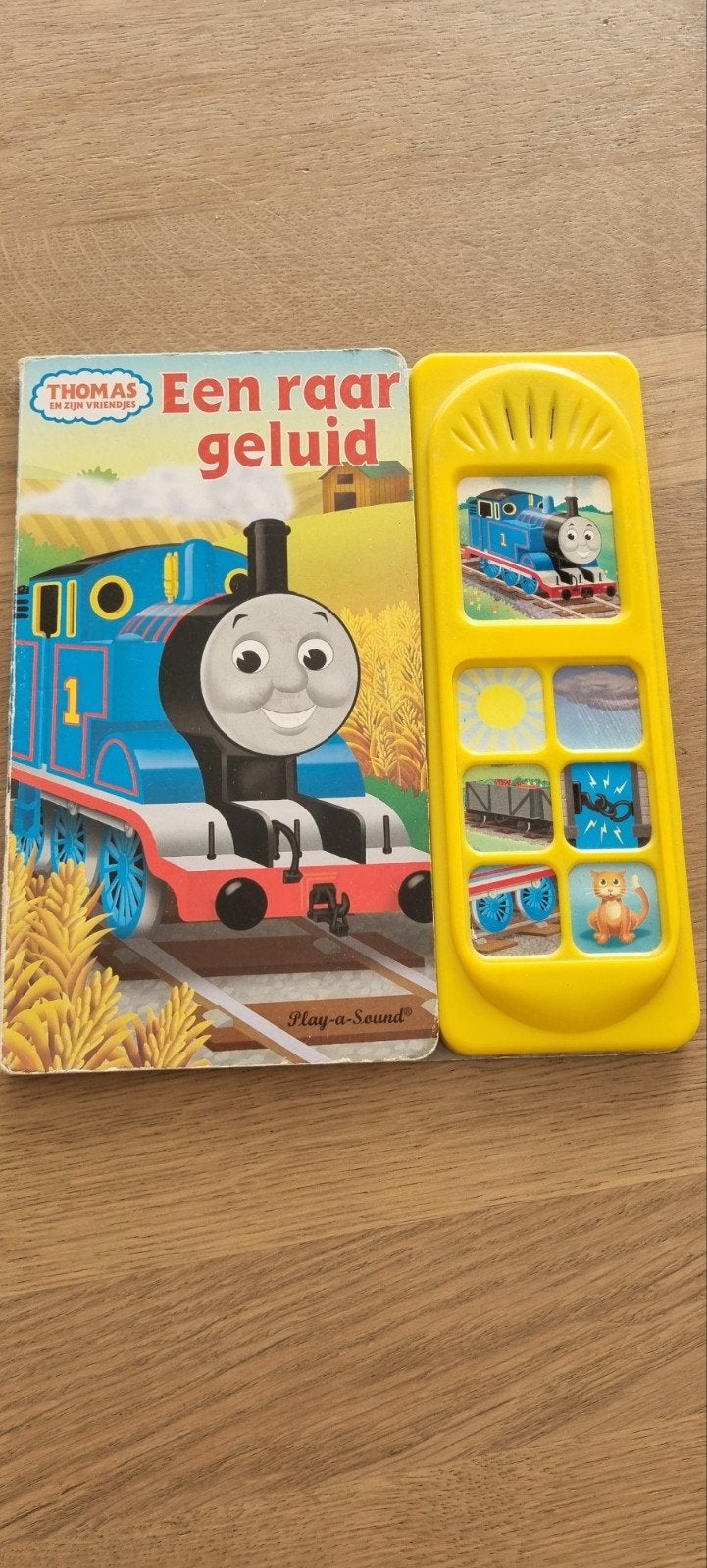 Thomas de Trein boek met geluiden (batterij vervangen), Boeken, Ophalen of Verzenden, Gelezen, 2 tot 3 jaar