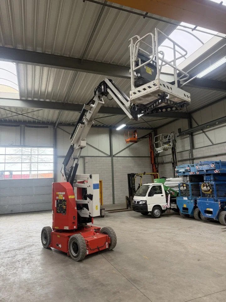 JLG E300AJP (bj 2015)