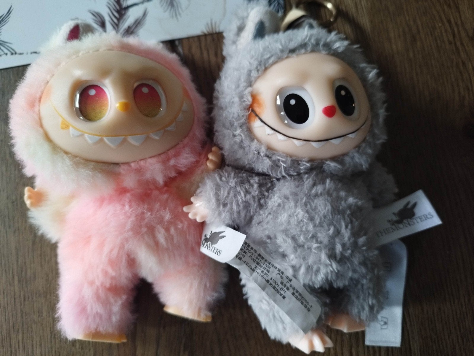 Labubu Knuffel Sleutelhanger - twee stuks, Overige merken, Overige karakters, Overige typen, Grijs