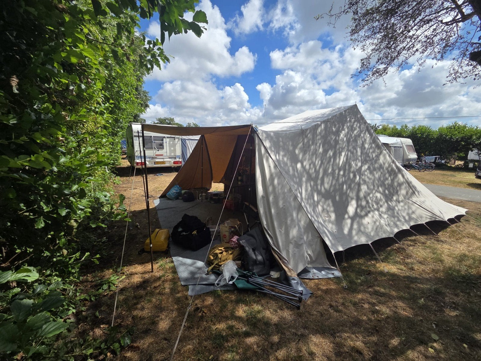 De Waard tent vergrote zilvermeeuw, Ophalen, Gebruikt