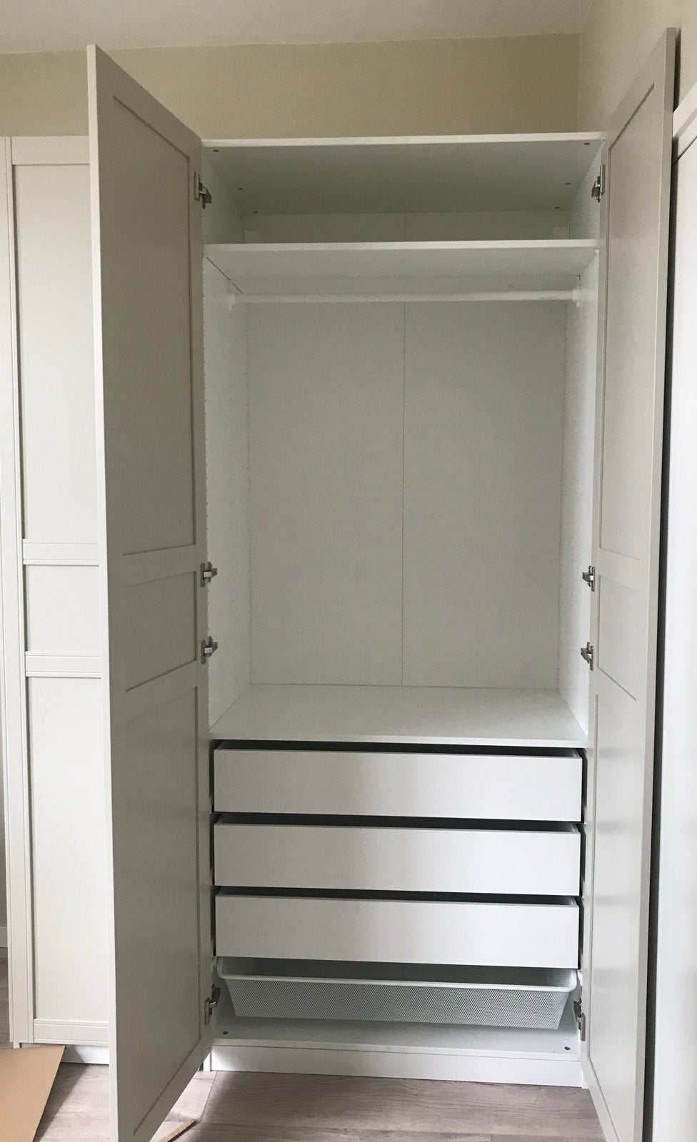 IKEA PAX Kledingkast beige creme, Huis en Inrichting, Kasten | Kledingkasten, Ophalen, Kunststof, Gebruikt, 100 tot 150 cm